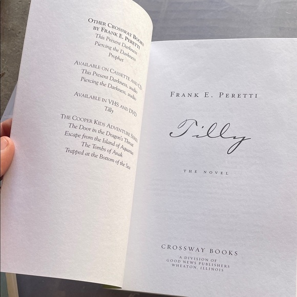 Tilly by Frank E. Peretti Book - Picture 3 of 6